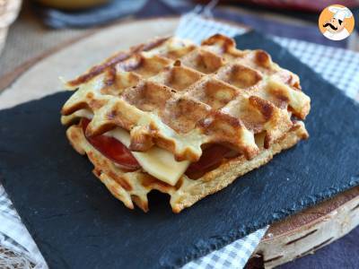 Broodje aardappelwafel met raclette, het ultieme comfortvoedsel - foto 3