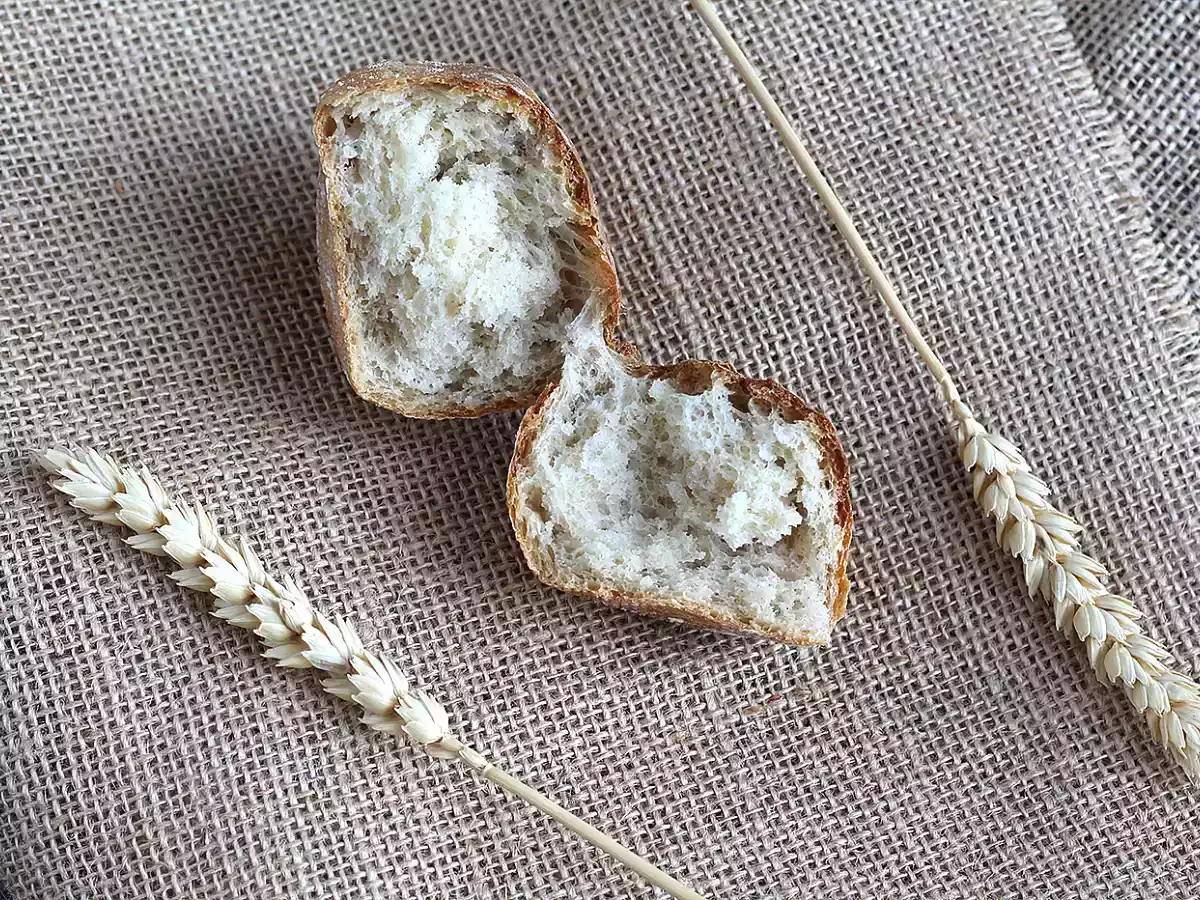 Broodjes zonder kneden - Knapperig en luchtig! - foto 2