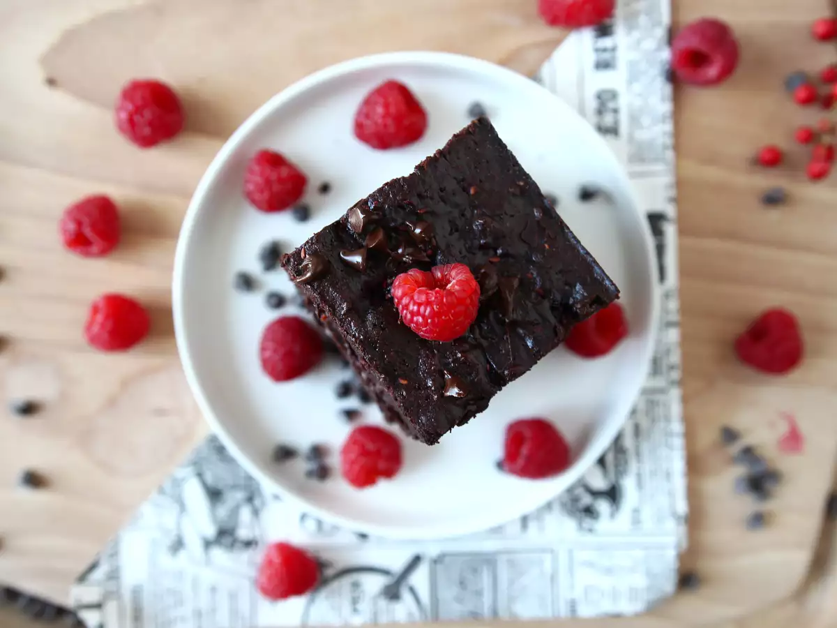 Brownie met chocolade en frambozen: pure verwennerij! - foto 7