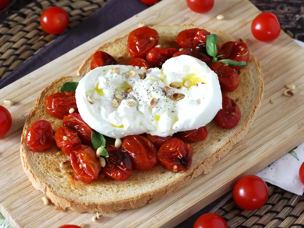 Bruschetta van geroosterde tomaten en burrata - foto 3