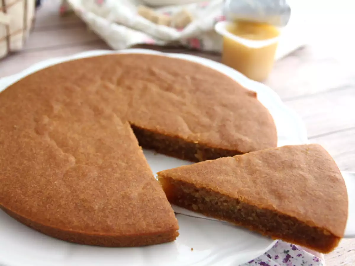 Cake met sojayoghurt en appelmoes (veganistisch en glutenvrij) - foto 3