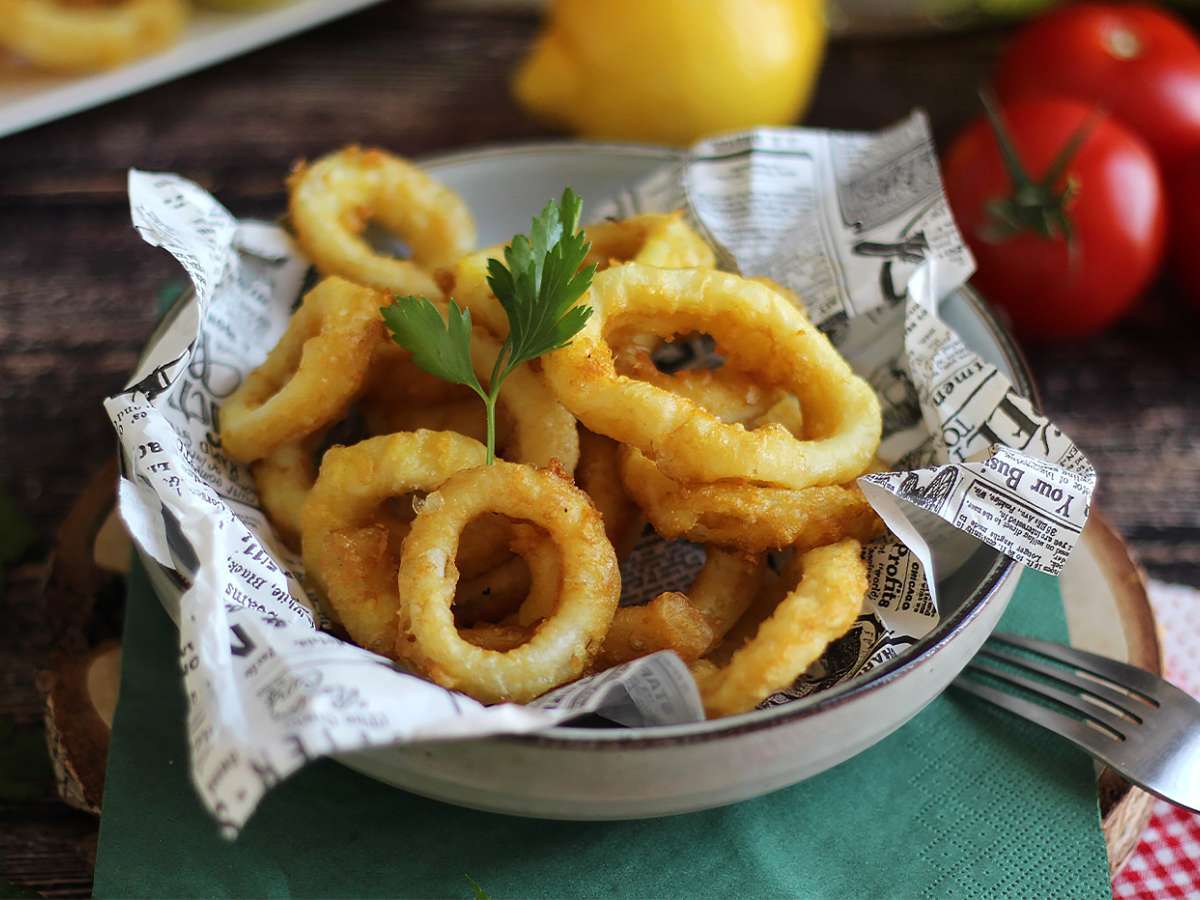 Calamares a la romana – gefrituurde inktvisringen
