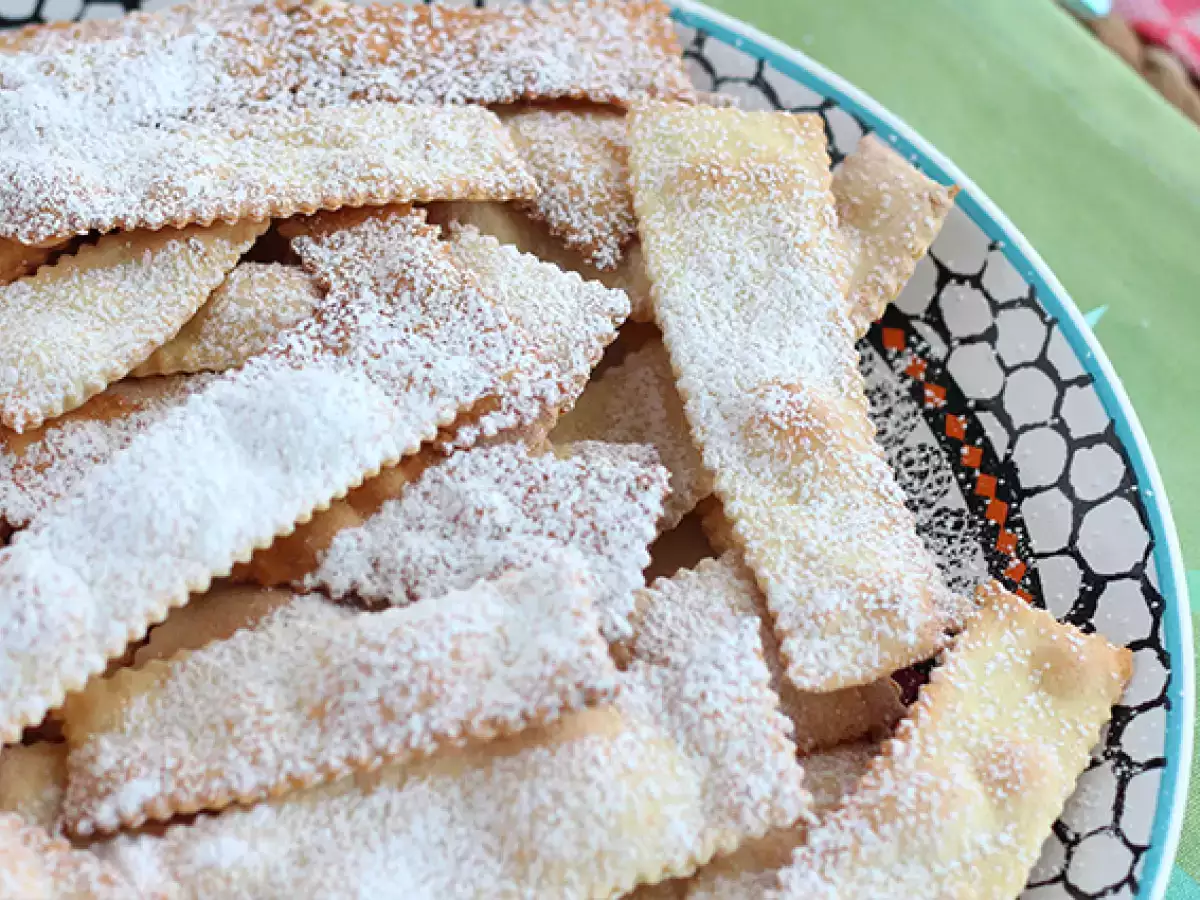 Chiacchiere di Carnevale – Italiaanse carnavalskoekjes uit de oven - foto 2