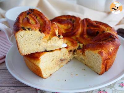 Chinese brioche met custard en chocolate chip vulling - foto 3