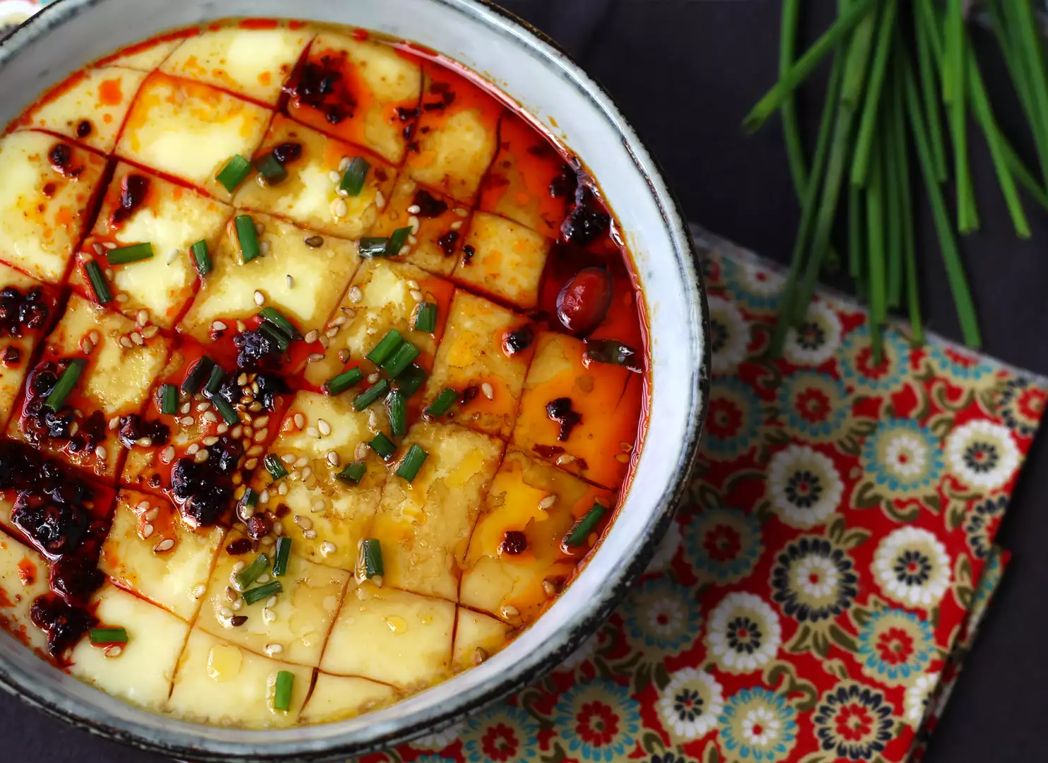 Chinese gestoomde eieren: het chinese recept voor gestoomde zijdezachte eieren met slechts twee ingrediënten!