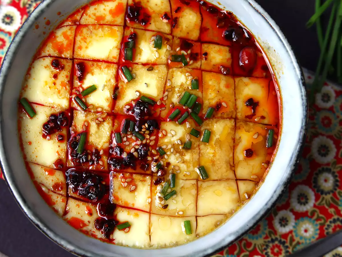 Chinese gestoomde eieren: het Chinese recept voor gestoomde zijdezachte eieren met slechts twee ingrediënten! - foto 4