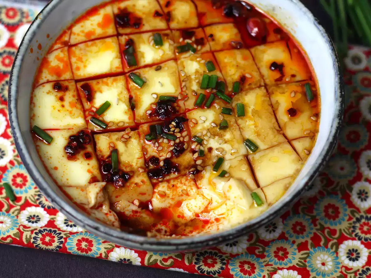 Chinese gestoomde eieren: het Chinese recept voor gestoomde zijdezachte eieren met slechts twee ingrediënten! - foto 6