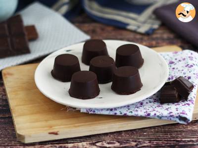 Chocolaatjes gevuld met gezouten boterkaramel en amandelen - foto 3