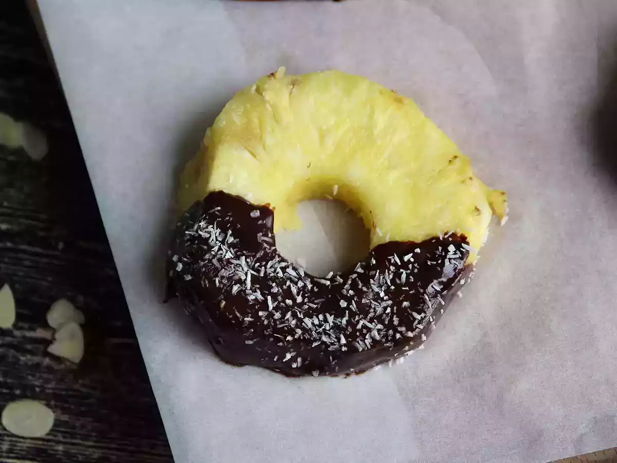 Chocolade ananas: het perfecte dessert om met kinderen te maken - foto 2