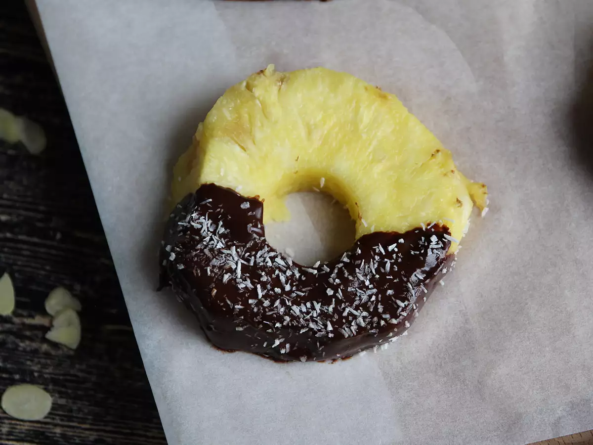 Chocolade-ananas: het perfecte dessert om samen met kinderen te maken - foto 2