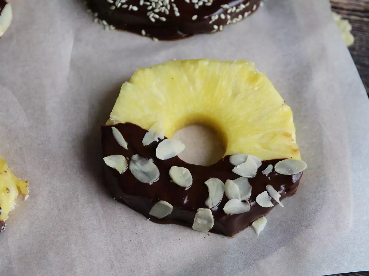 Chocolade-ananas: het perfecte dessert om samen met kinderen te maken - foto 4