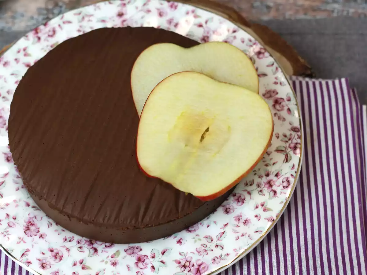 Chocolade appel fudge, een supermakkelijk dessert om te maken met maar 2 ingrediënten!