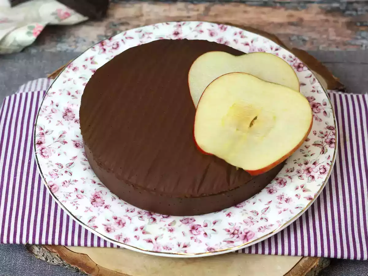 Chocolade appel fudge, een supermakkelijk dessert om te maken met maar 2 ingrediënten! - foto 3