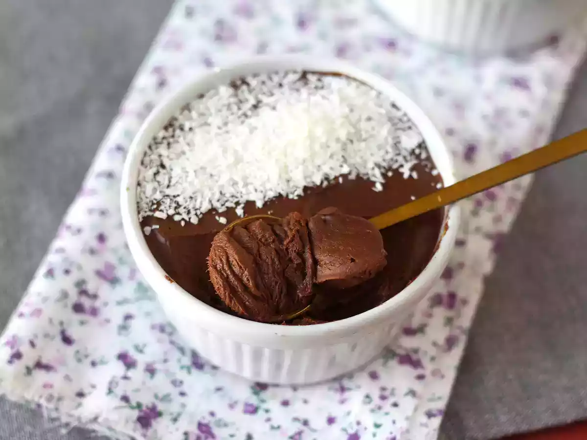 Chocolade dessert met slechts 2 ingrediënten! - foto 3