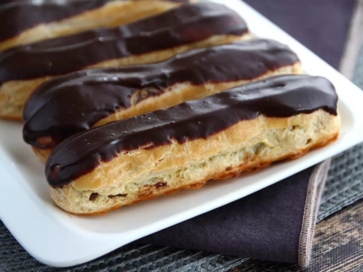 Chocolade-éclairs: stap voor stap uitgelegd