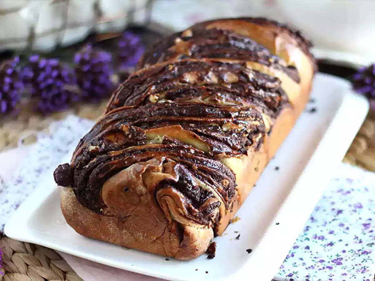 Chocolade- en hazelnootbabka