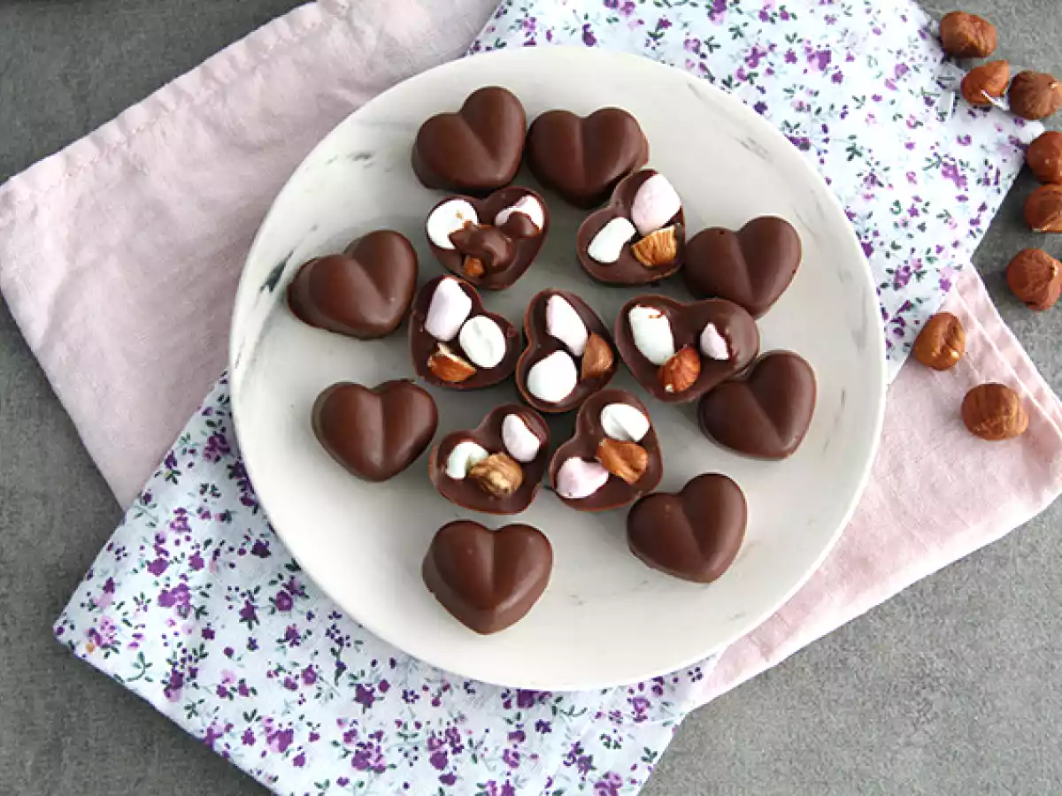 Chocolade met marshmallows en hazelnoten - foto 3