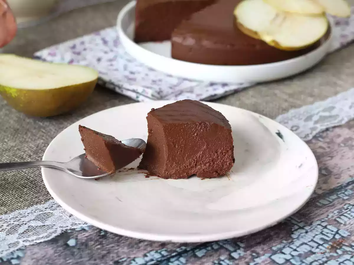 Chocolade peren fudge, een supermakkelijk dessert om te maken met maar 2 ingrediënten! - foto 3