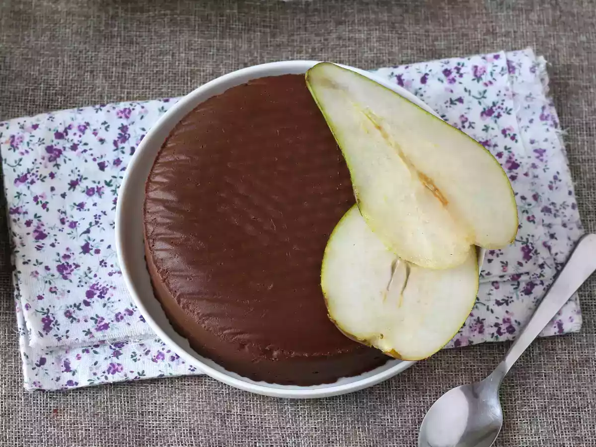 Chocolade peren fudge, een supermakkelijk dessert om te maken met maar 2 ingrediënten! - foto 6