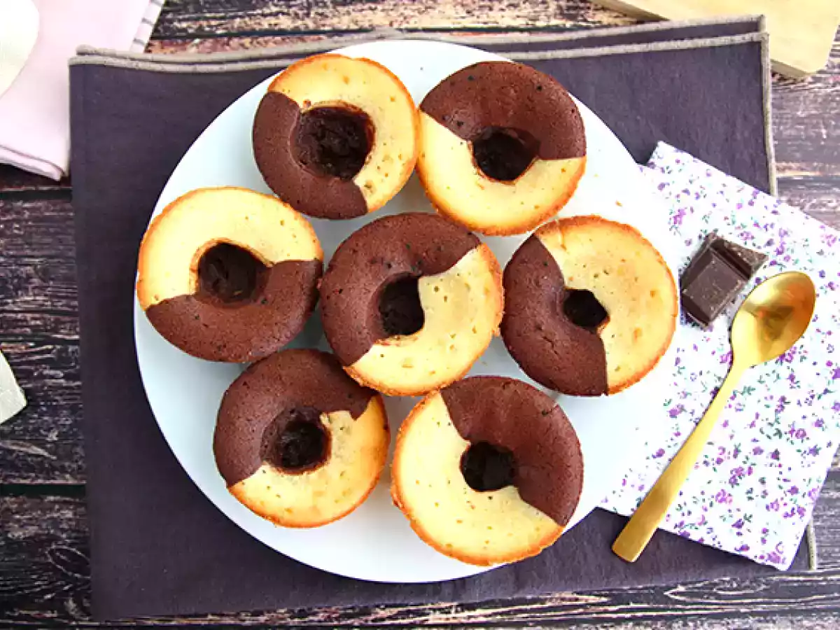Chocolade-vanillecake met dubbele smaak en chocoladehart