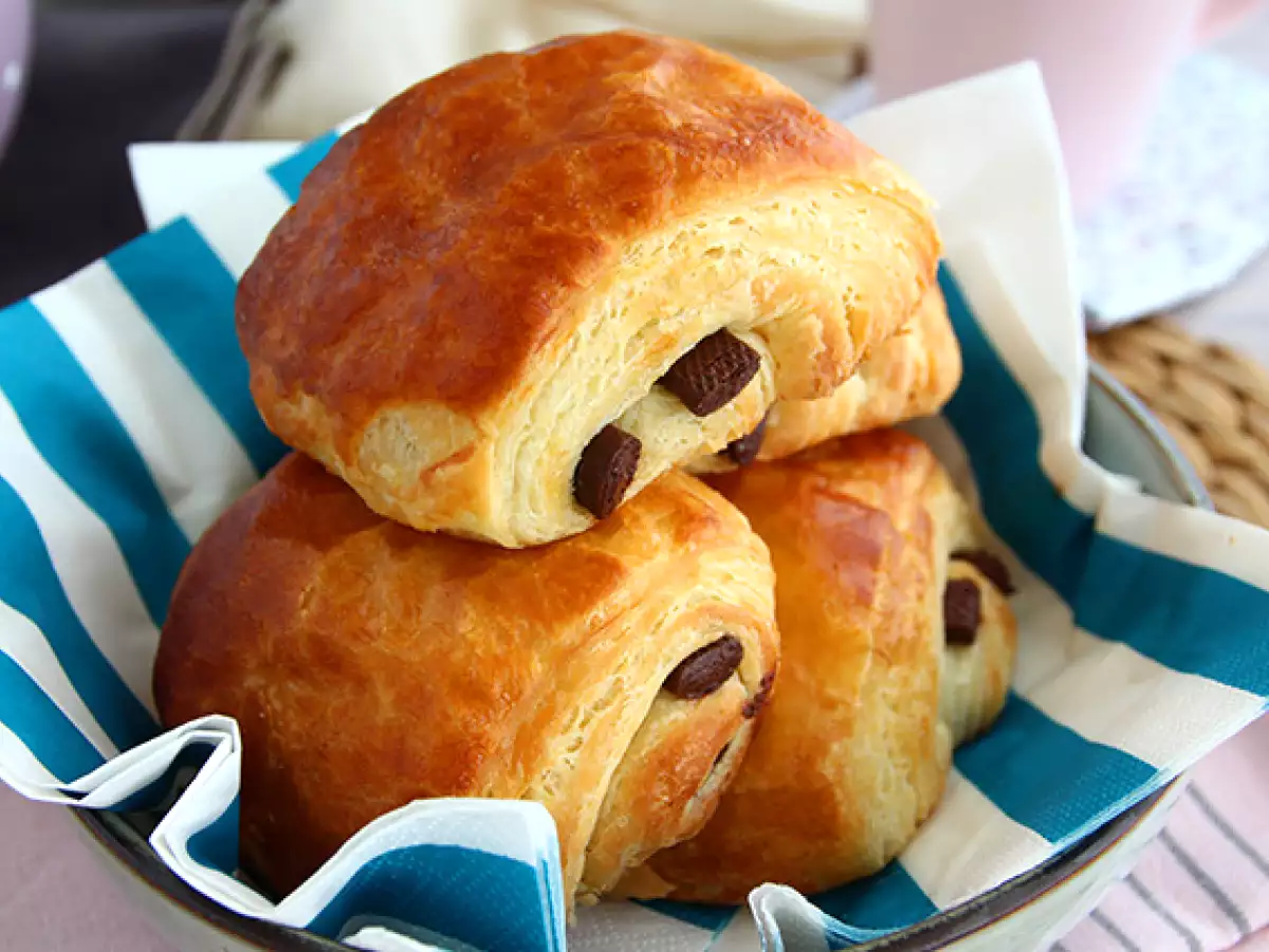 Chocoladebroodjes (pains au chocolat of chocolatines) - foto 3