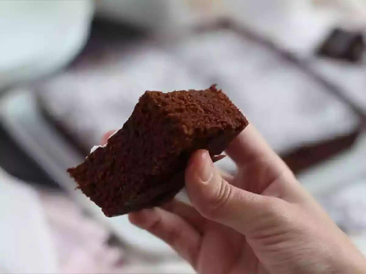 Chocoladecake in de magnetron in 5 minuten. - foto 3