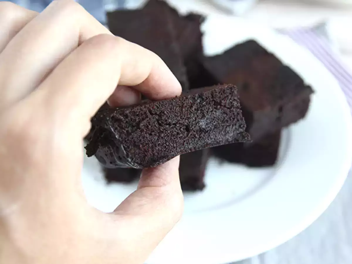 Chocoladetaart zonder eieren, zonder oven en zonder lactose - foto 2