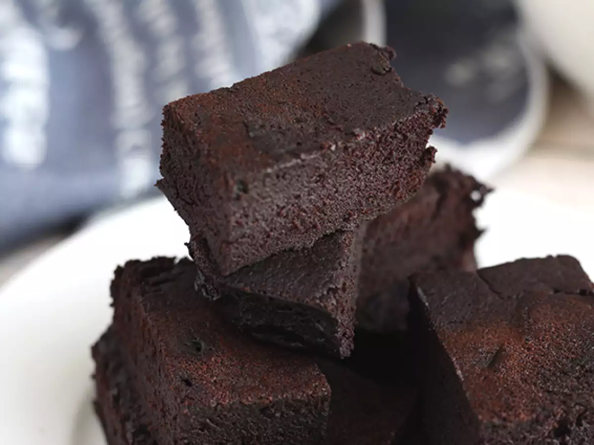 Chocoladetaart zonder eieren, zonder oven en zonder lactose - foto 4