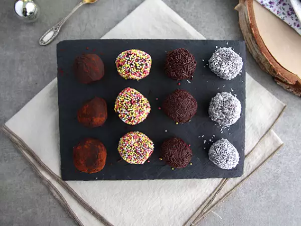 Recept Chocoladetruffels met een feestelijk laagje