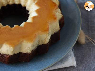 Chocovlaai, de perfecte combinatie van een vochtige chocoladetaart en een vanille-karamelvlaai - foto 4