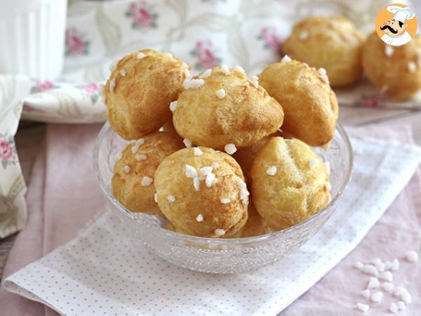 Chouquettes, soezen met parelsuiker