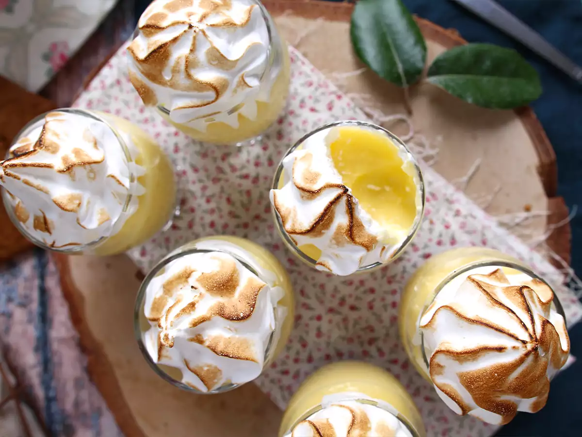 Citroentaart met meringue in glaasjes - foto 6