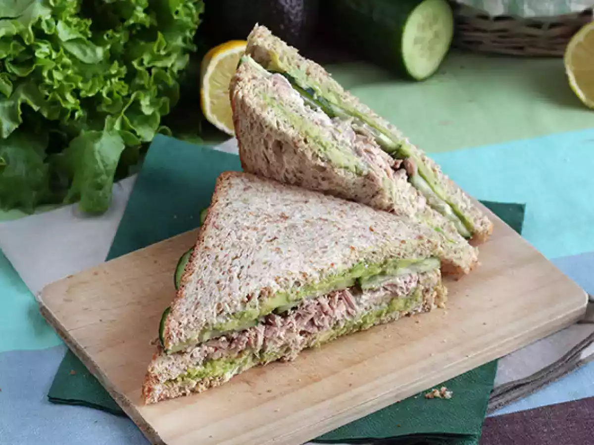 Club sandwich met tonijn en avocado - foto 5