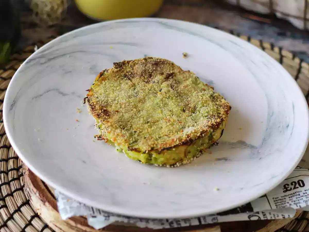Courgette en aardappelburger in airfryer
