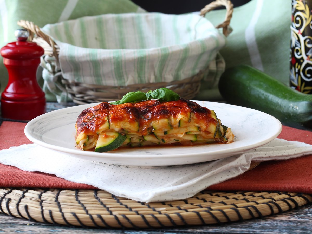 Courgette parmigiana in air fryer: snel, licht en knapperig - foto 2