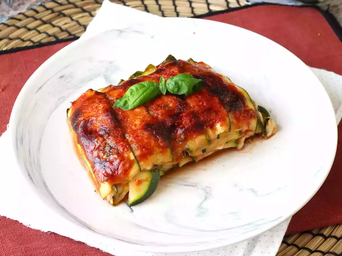 Courgette parmigiana in air fryer: snel, licht en knapperig - foto 4