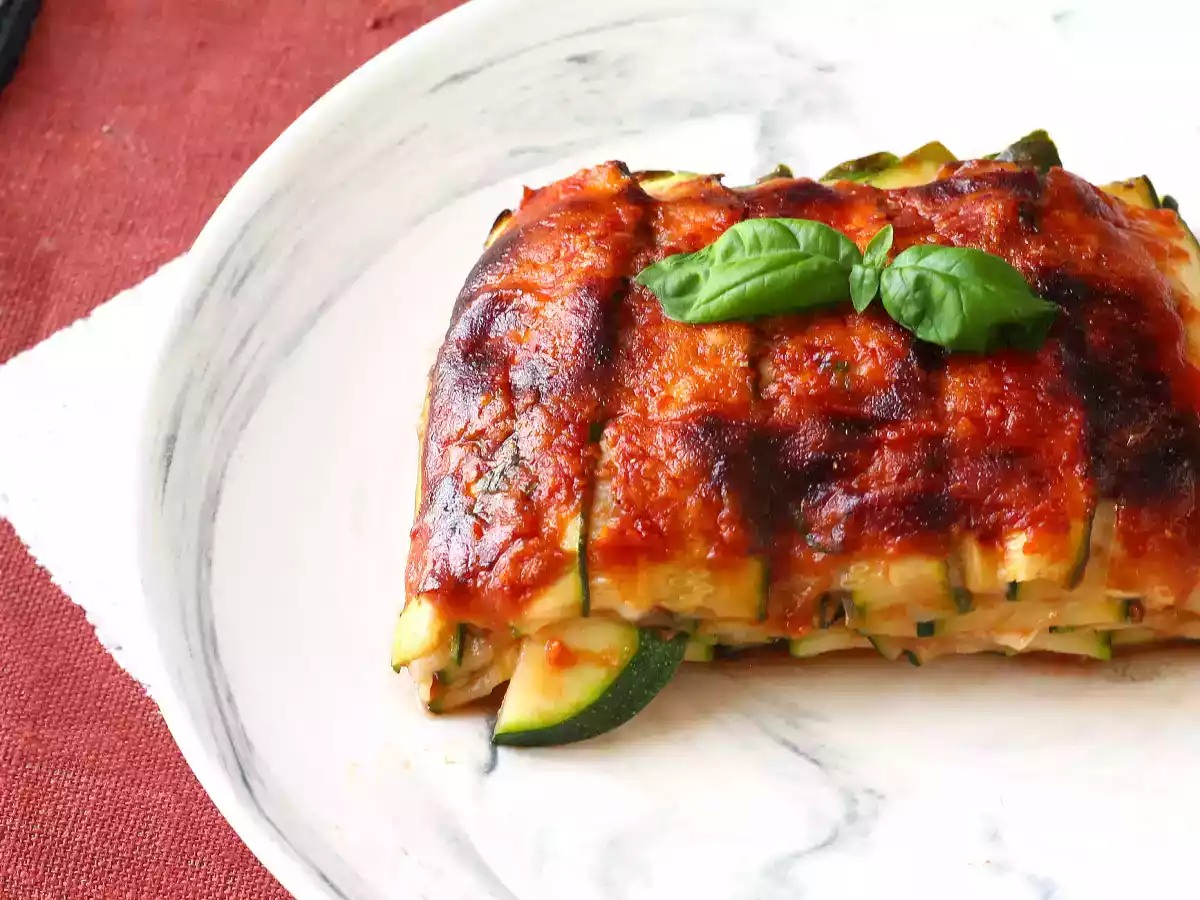 Courgette parmigiana in air fryer: snel, licht en knapperig - foto 5