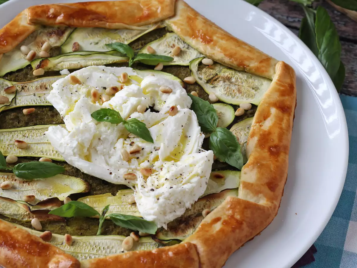 Courgette-pestotaart: een makkelijk recept dat naar de zomer smaakt!