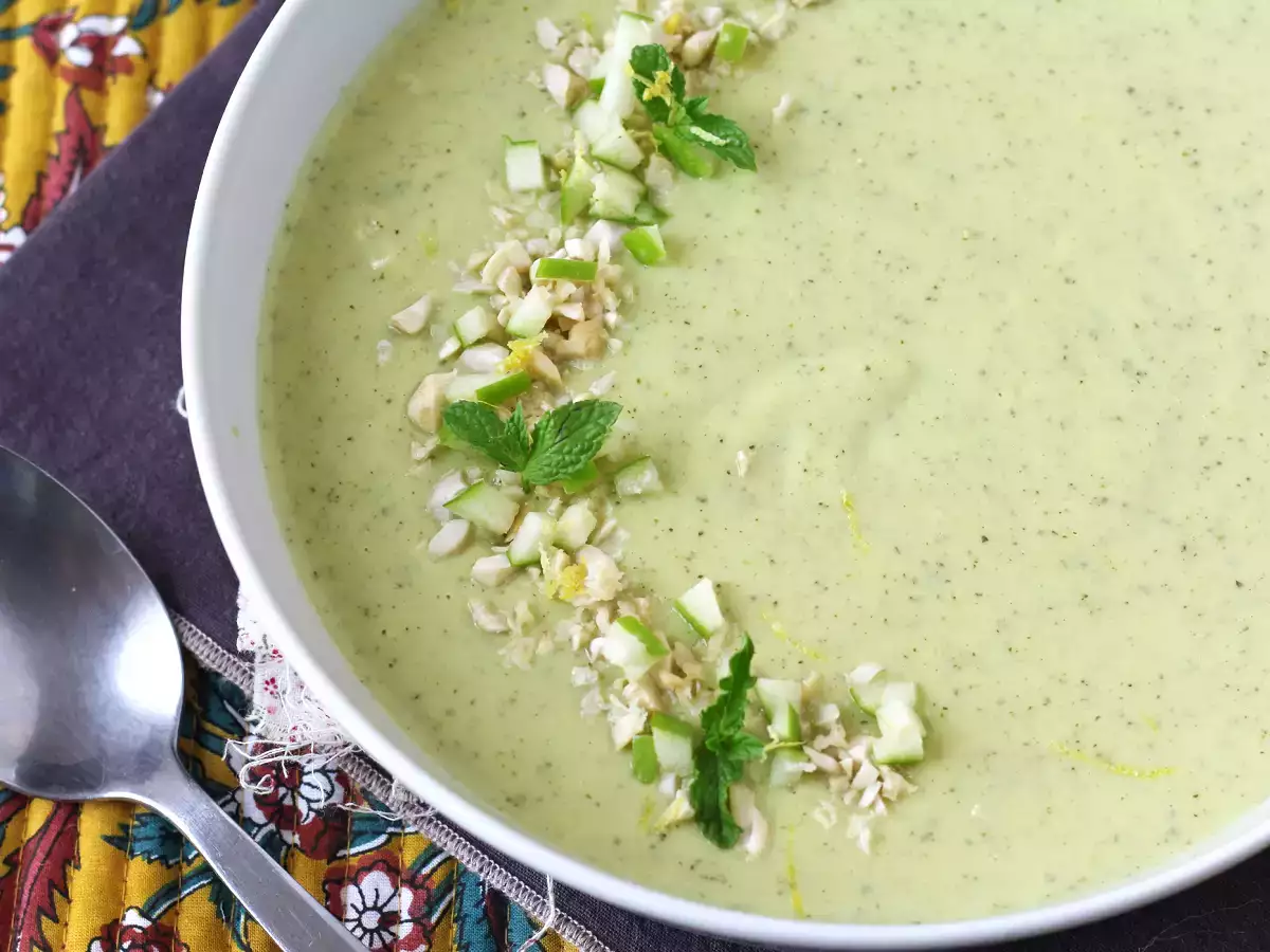 Courgettecrème met groene appel en yoghurt in 30 minuten klaar - foto 3