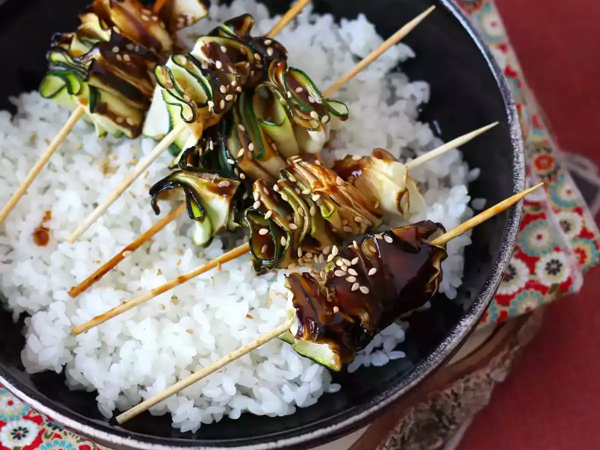 Courgettekebabs met een heerlijke, pittige Aziatische saus - foto 5