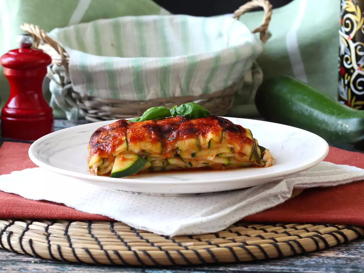 Courgetteparmigiana uit de airfryer: snel, licht en knapperig - foto 2