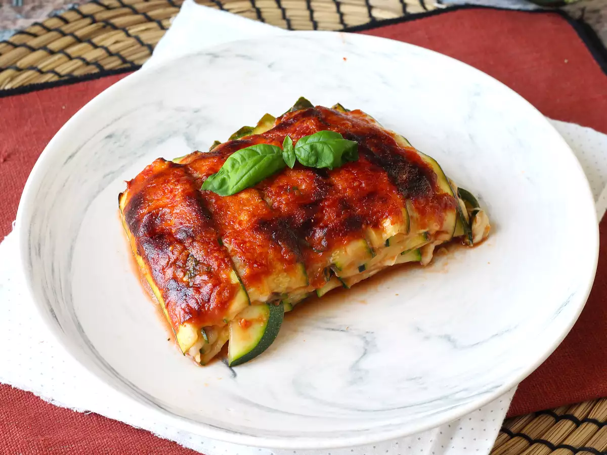 Courgetteparmigiana uit de airfryer: snel, licht en knapperig - foto 4