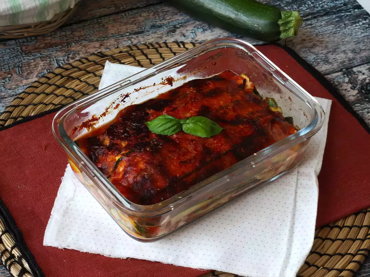 Courgetteparmigiana uit de airfryer: snel, licht en knapperig - foto 6