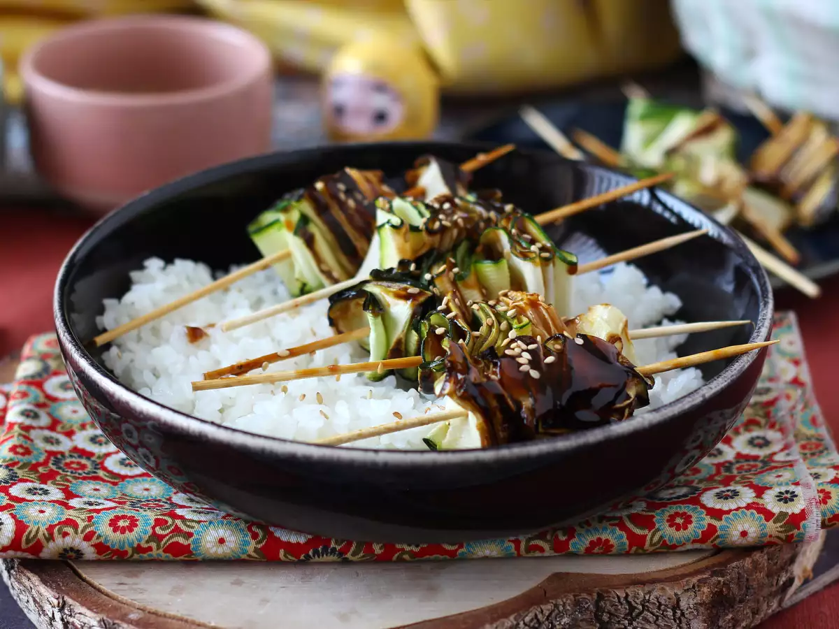 Courgettespiesjes met een heerlijke, pittige Aziatische saus - foto 6