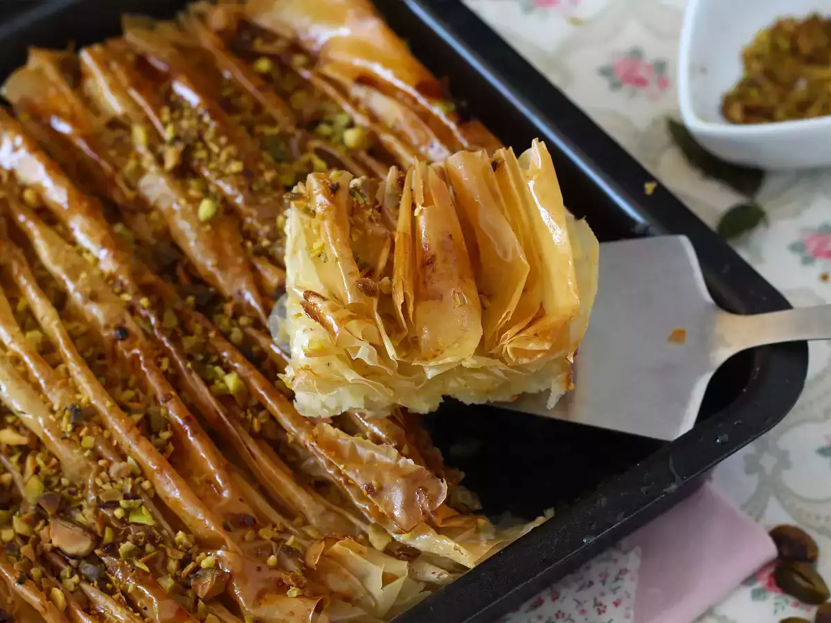 Crinkle cake: superkrokante cake die makkelijk te maken is – makkelijke Turkse Laz börek - foto 4