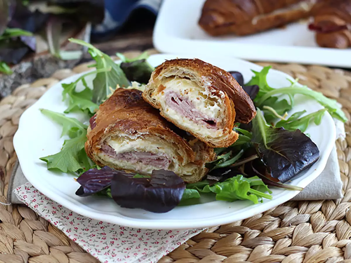Croissants met ham en kaas - foto 2