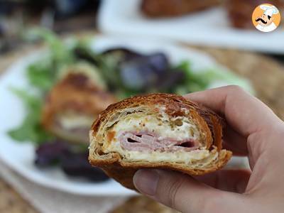 Croissants met ham en kaas - foto 4