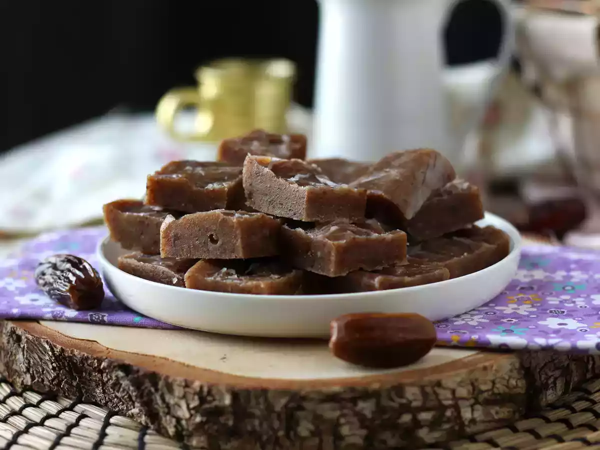 Dadelfudge, een klein vierkantje vol energie en smaak! - foto 4