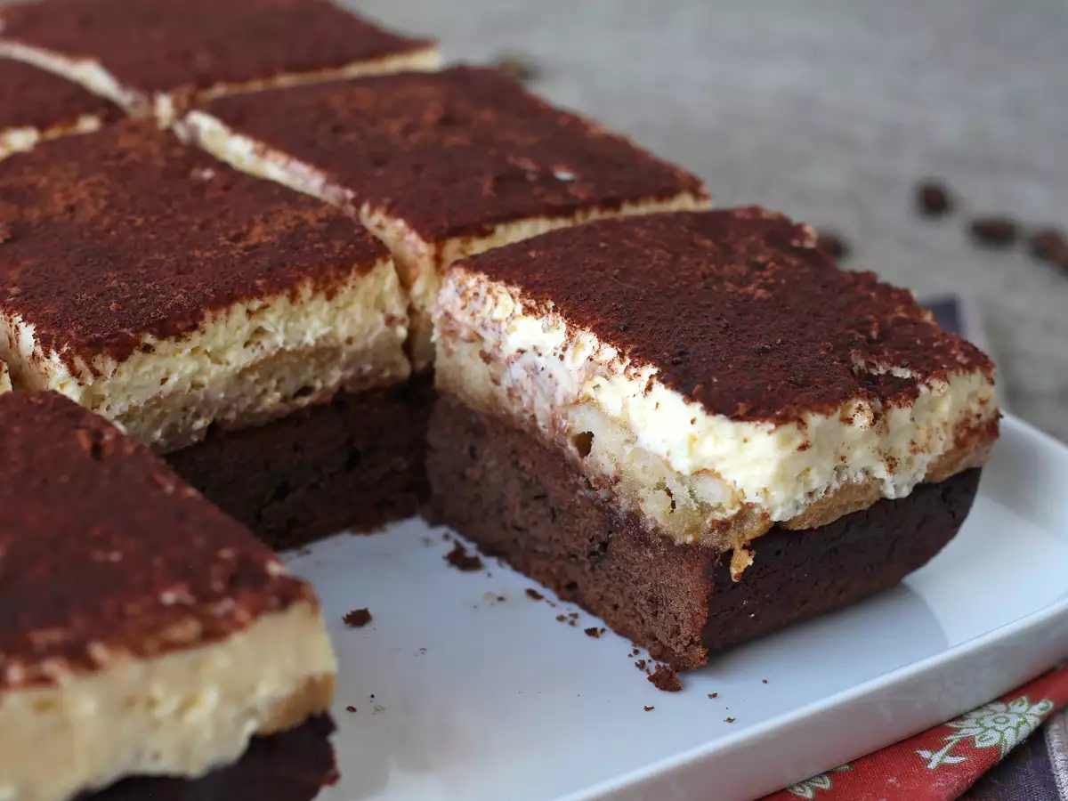 Dol op brownie en tiramisu? Dan is deze browniemisu-taart perfect voor jou! - foto 2