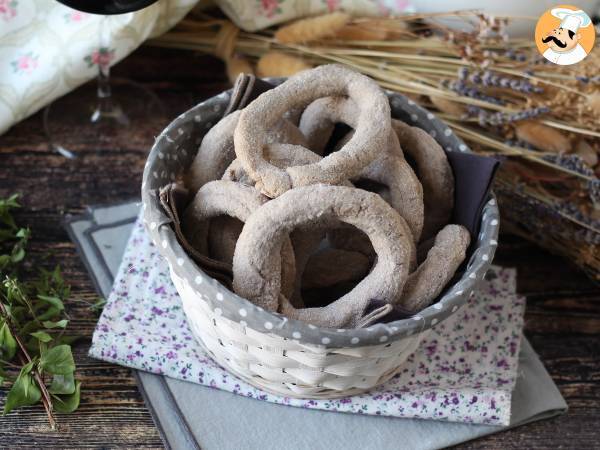 Donuts met rode wijn: oma's recept dat iedereen zou moeten kennen! - foto 6